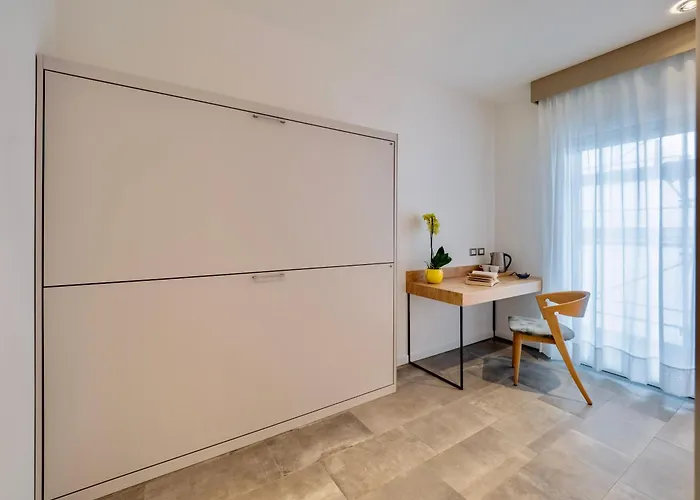 Venice Green Residence